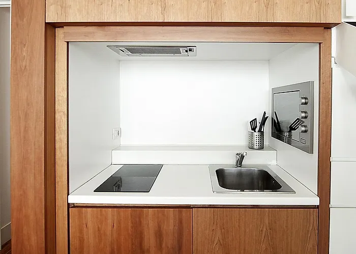 Apartament Bb Desuite 4*