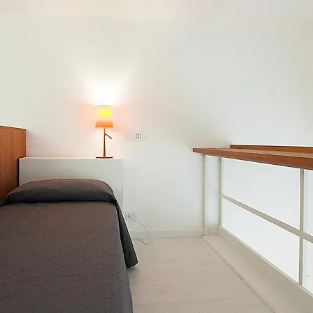 Bb Desuite Μιλάνο